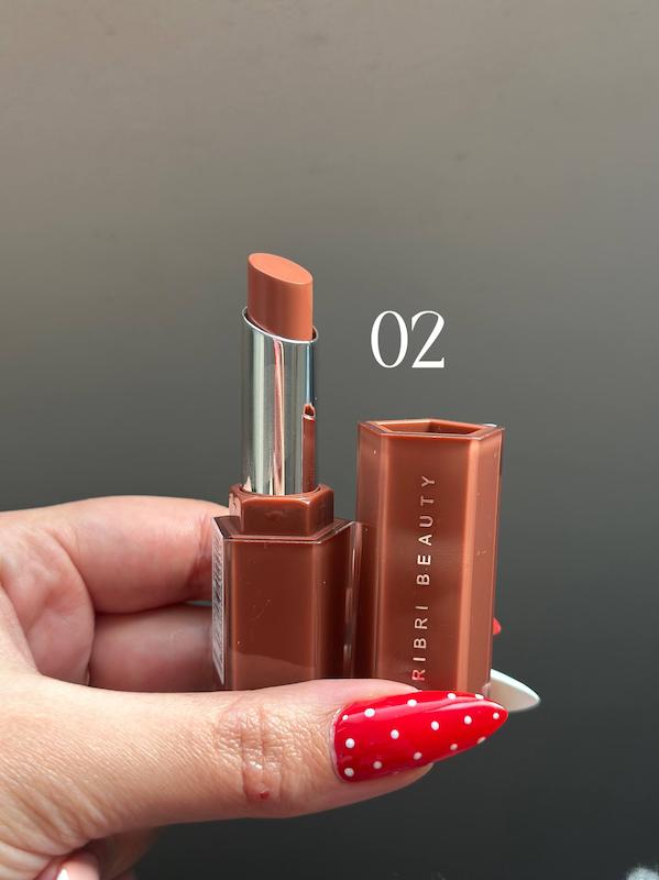 لیپ استیک طرح fenty beauty 🐈‍⬛🤍