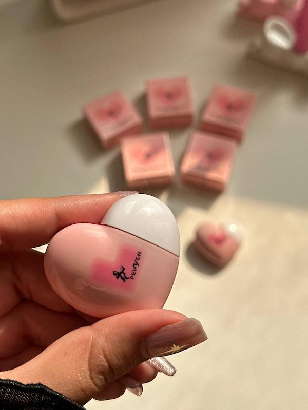 لیپگلاس قلبی پاپیونی