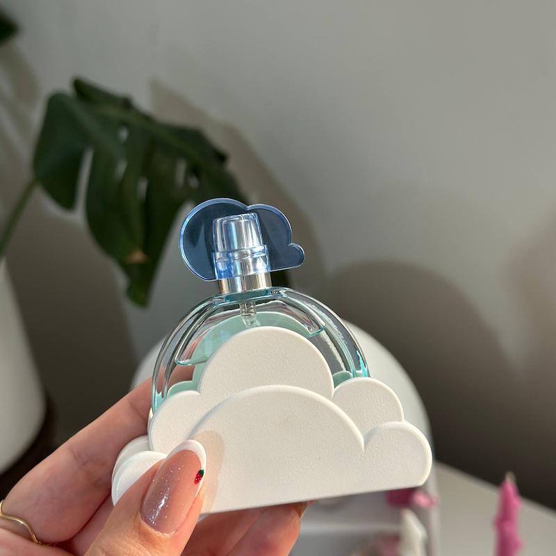 ادکلن آریانا 