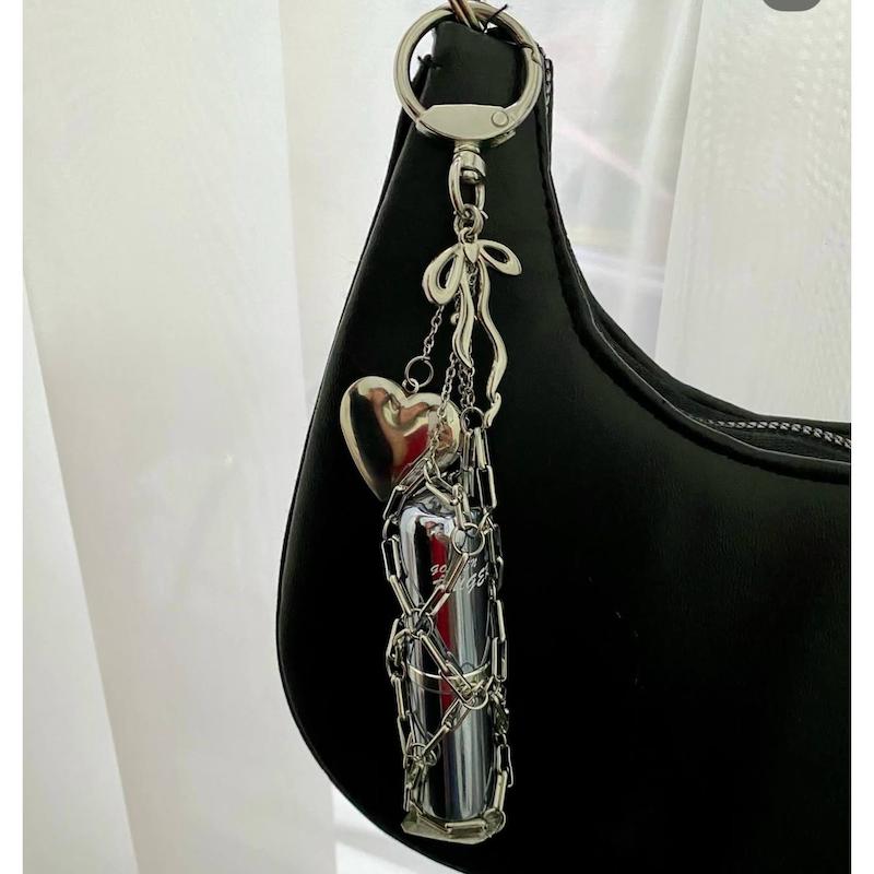 آویز لیپگلاس لاکت قلبی