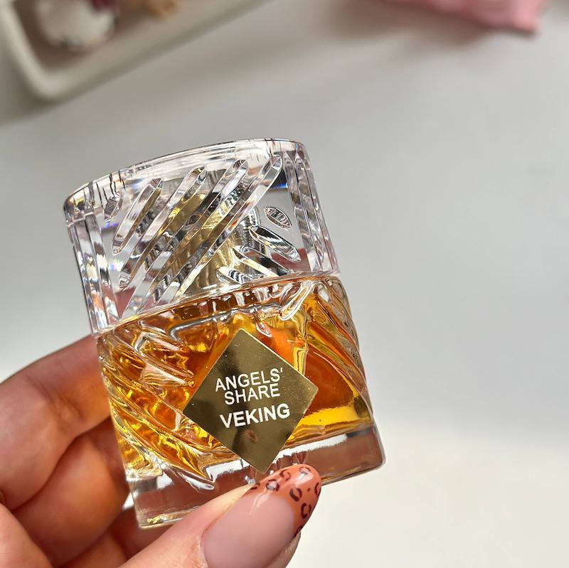 ادکلن انجلز شیر