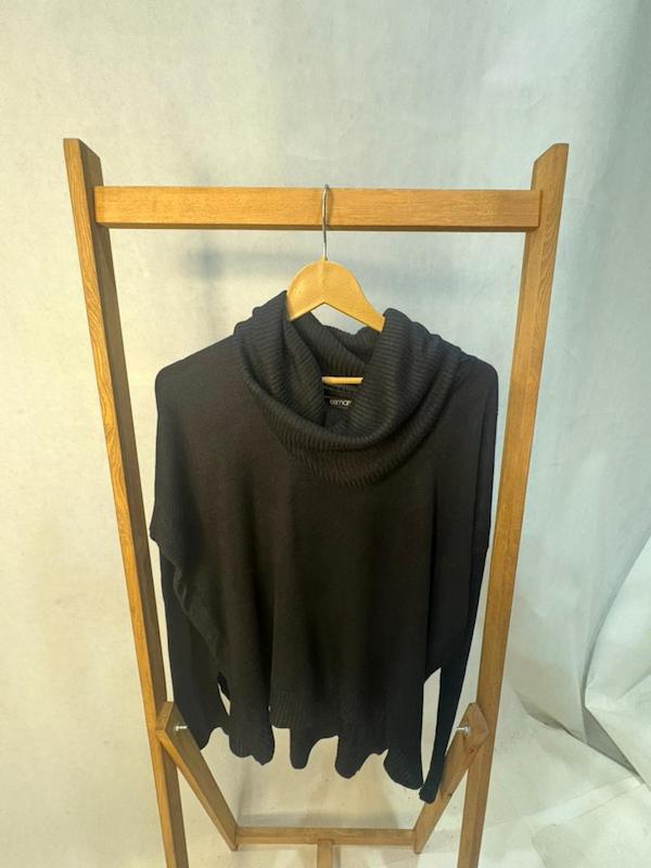 پلیور یقه اسکی زنانه برند esmara کد۲۲