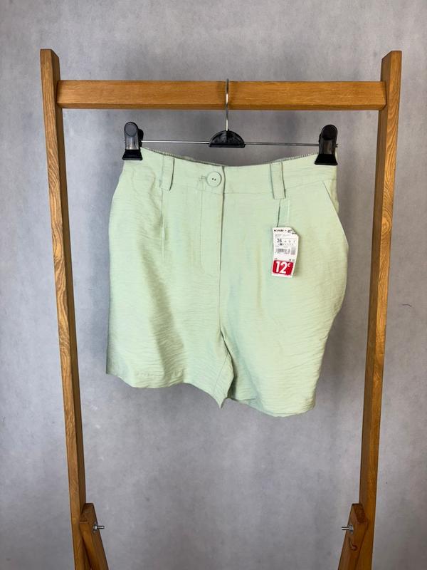 شلوارک پارچه ایی زنانه برند Kiani  کد 021