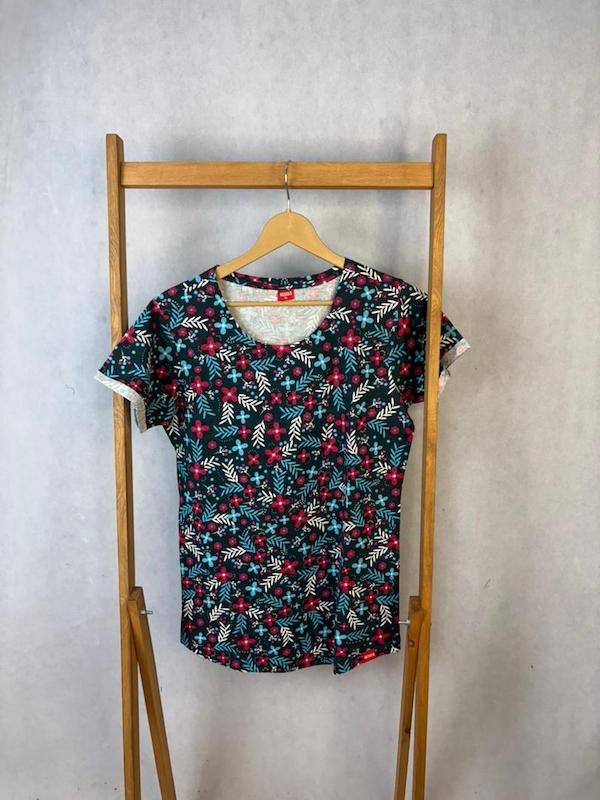 تی شرت یقه گرد زنانه برند DESCLO کد045 