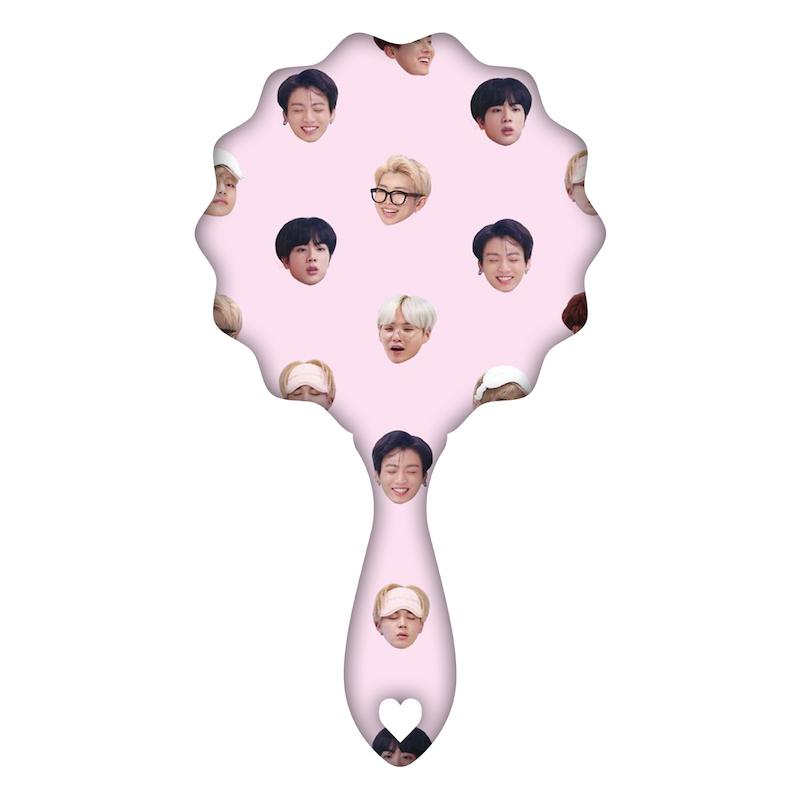 BTS، آینه آرایشی، اکسسوری