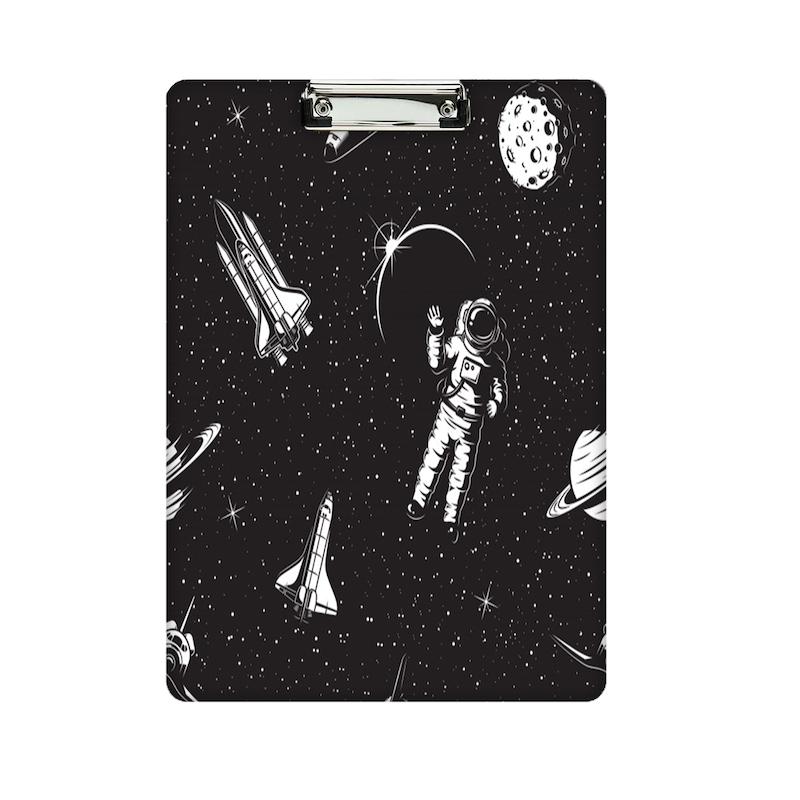 تخته شاسی طرح فضانورد کد 1969