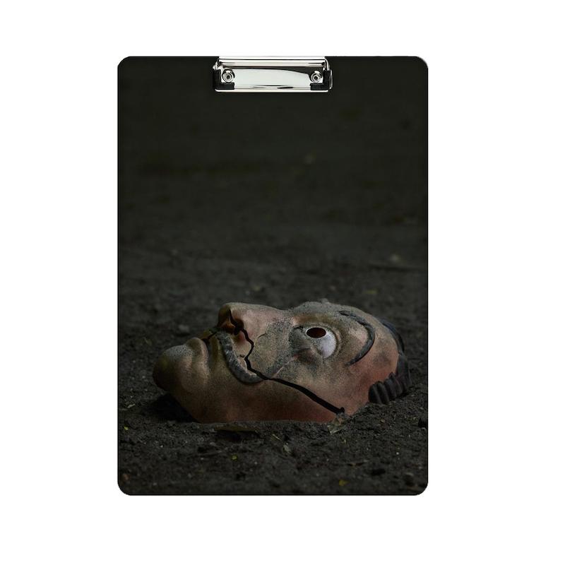 تخته شاسی طرح خانه کاغذی کد 2106