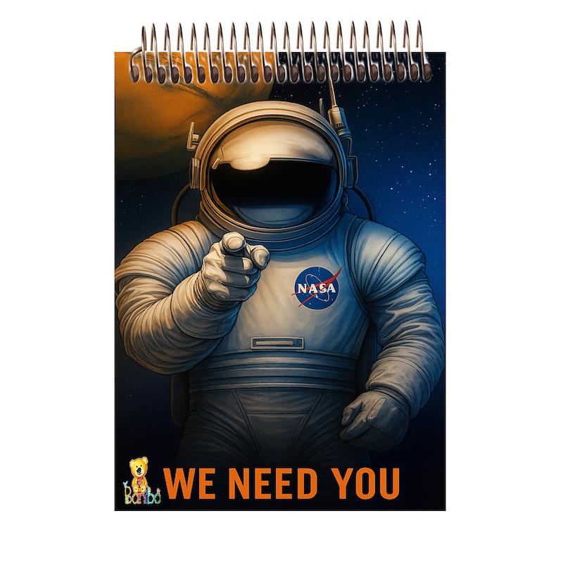 دفتر شطرنجی 100 برگ طرح فضانورد ناسا کد 2510