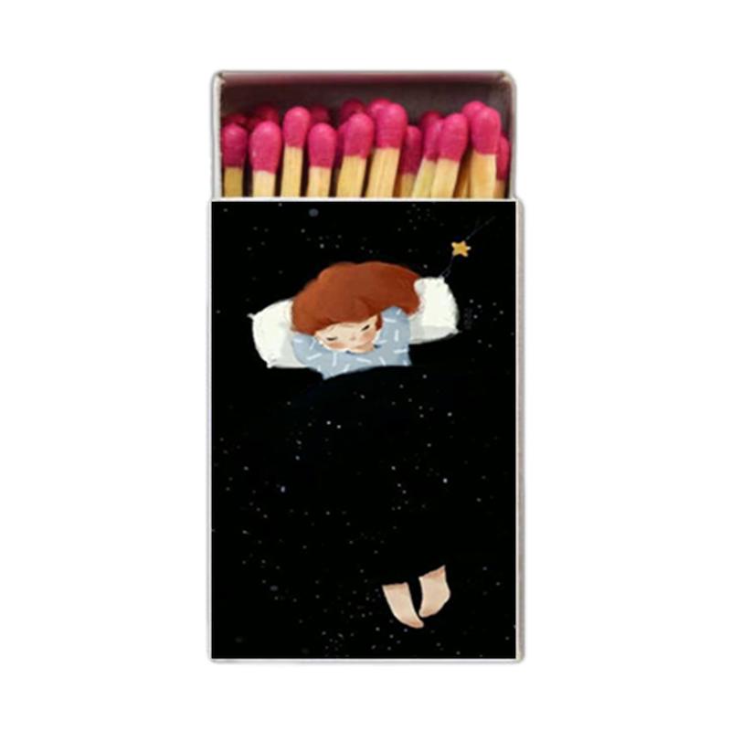 دختر ، شب ، اکسسوری