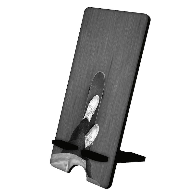 پایه موبایل طرح اسکیت کد 1173