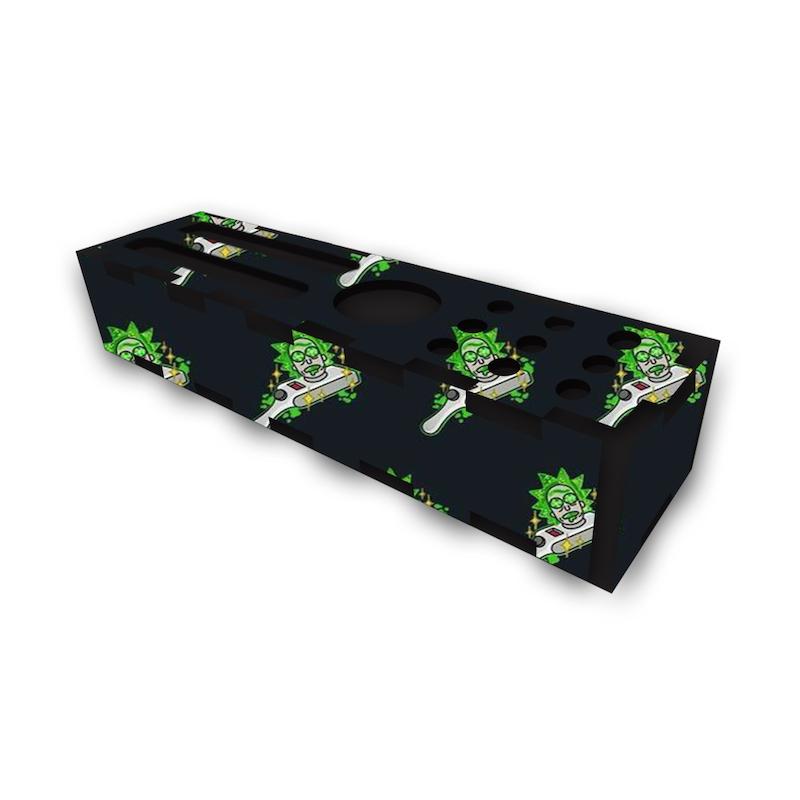 جامدادی رومیزی طرح ریک و مورتی کد 983