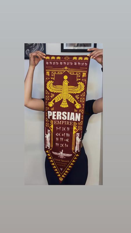 بک دراپ مثلثی