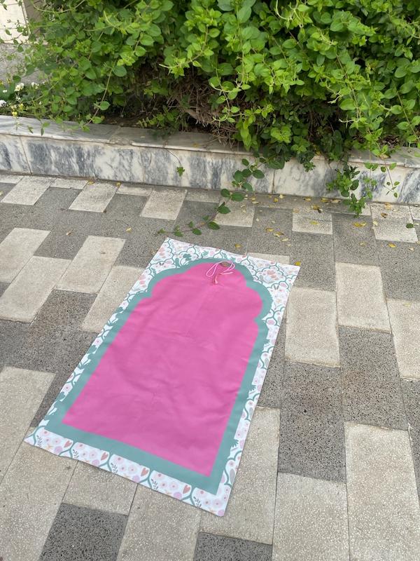 سجاده گل رنگی ویژه دخترانه