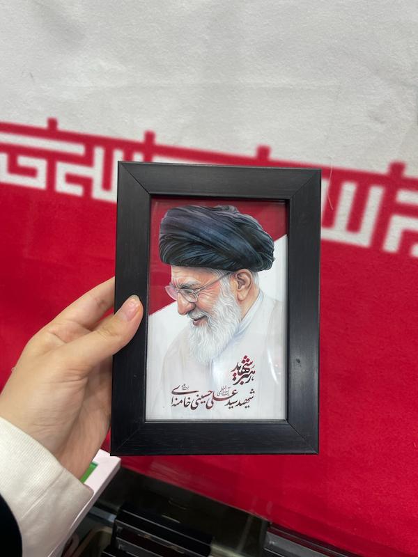 قاب / تابلو شیشه‌ای رهبر شهید آیت الله خامنه ای