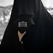 دستمال اشک به اشک چشم محبان سید الشهدا