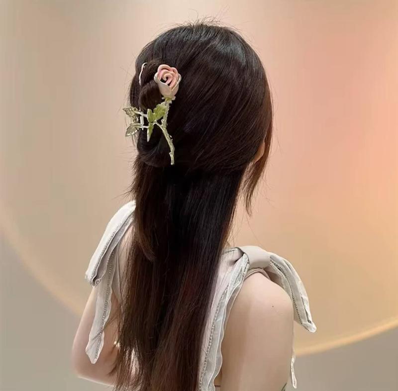 کیلیپس گل رز