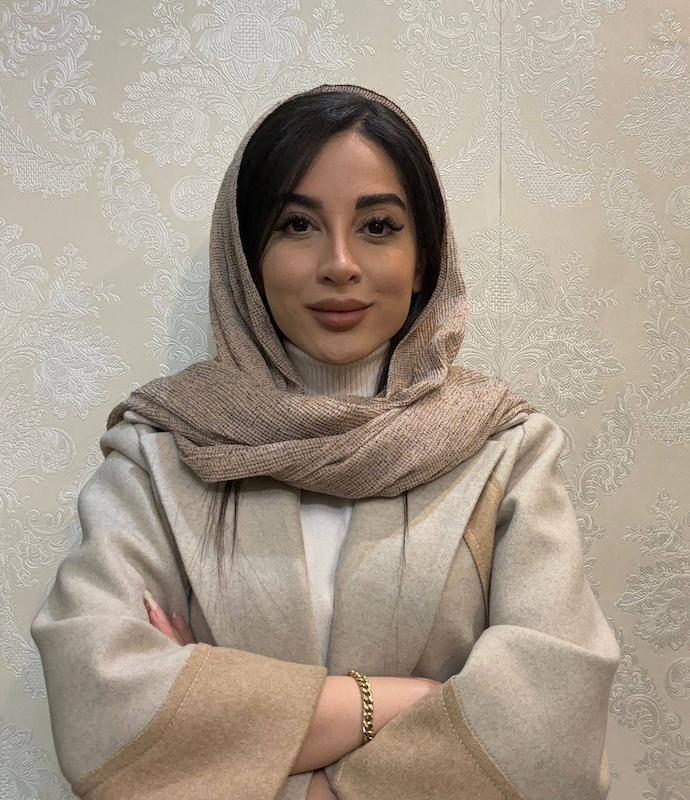  دکتر مهشيد بادامى 