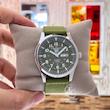 ساعت مچی مردانه سیکو مدل SEIKO 5 بند کنفی موتور باتری خور رنگ سبز