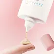 ضدآفتاب کوچک کننده منافذ سنتلا ماداگاسکار اسکین 1004 مدل Madagascar Centella Poremizing Velvet Finish Sunscreen