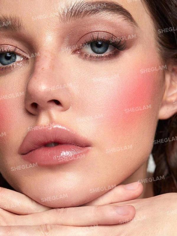 رژگونه چیکی شیگلم