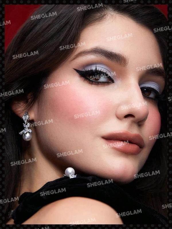 رژگونه مرلین مونرو شیگلم