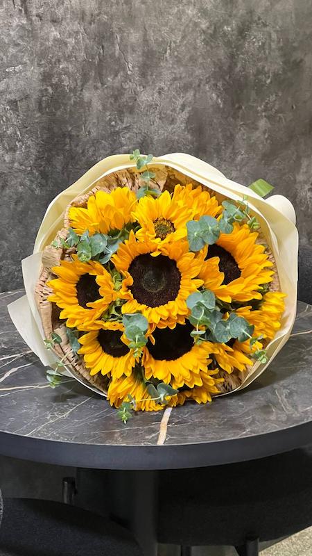 دسته گل پاییزی آفتابگردان | تزئینات و کاغذ آرایی شیک 