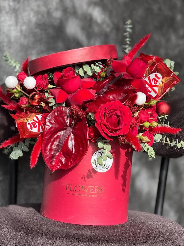 باکس گل خاص و شیک رز و انتریوم- ویژه ی ولنتاین