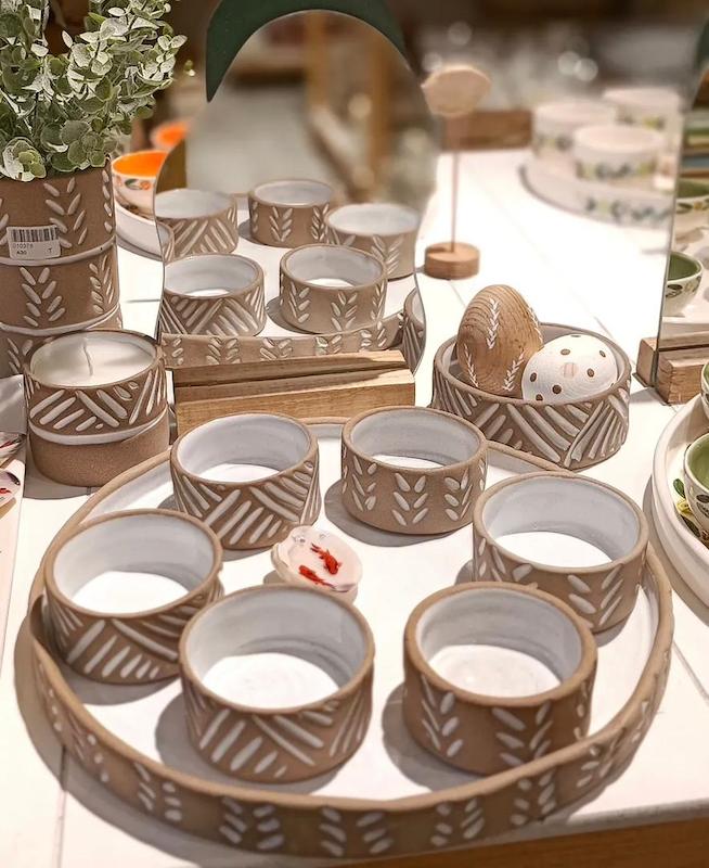 ست ظروف هفتسین دست ساز سفالی