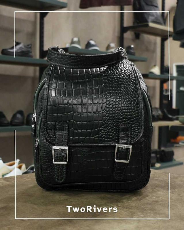 کوله پشتی چرم زنانه  two rivers کد11