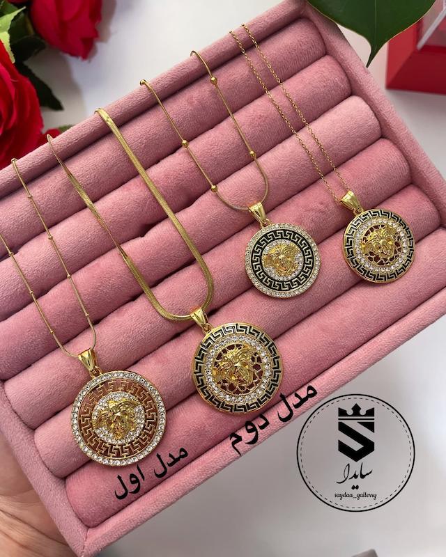 گردنبند ورساچ