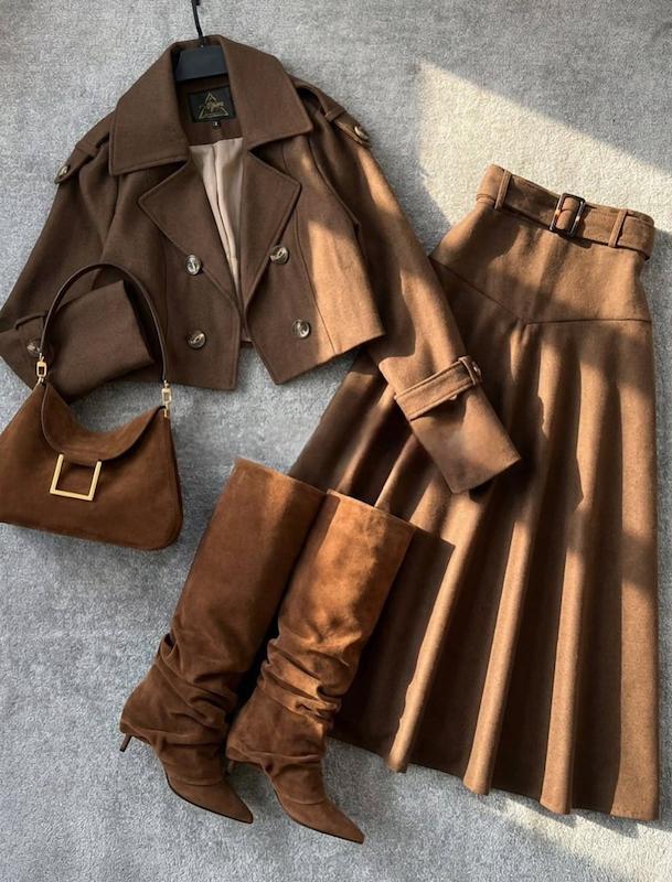 کت و دامن امیلی