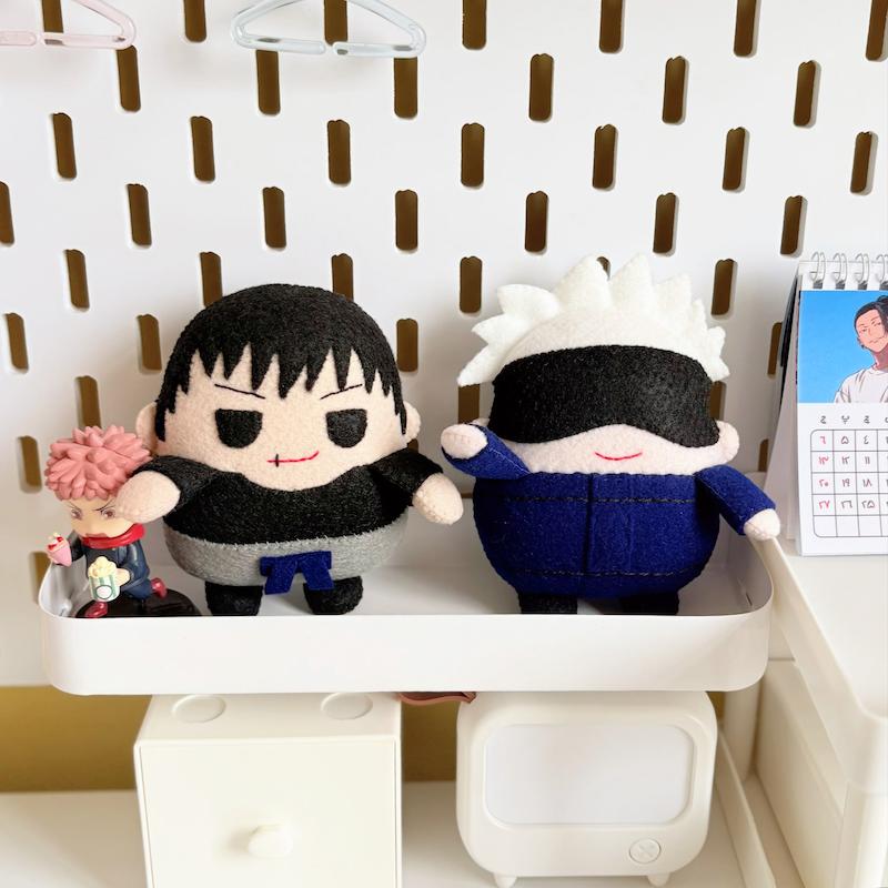 عروسک گردالی Saturo Gojo از انیمه‌ی Jujutsu Kaisen