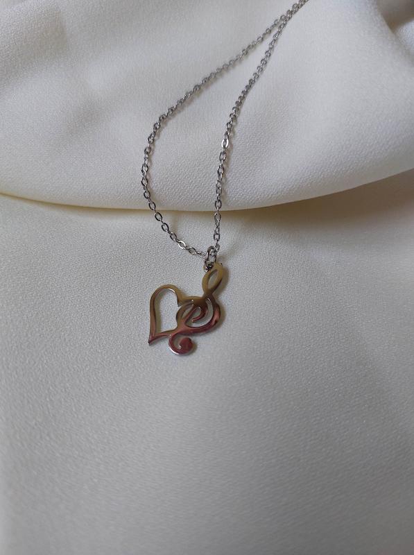 گردنبند کلید سل و قلب