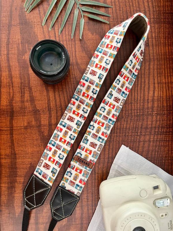 بند دوربین ترنگ طرح دوربین وینتج کرمی