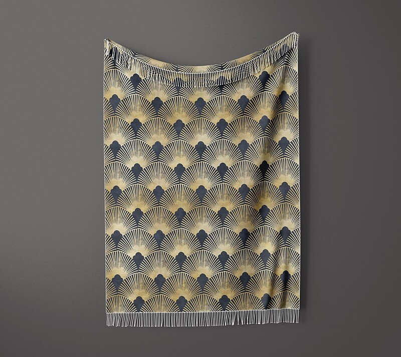 شال مبل ریشه دار