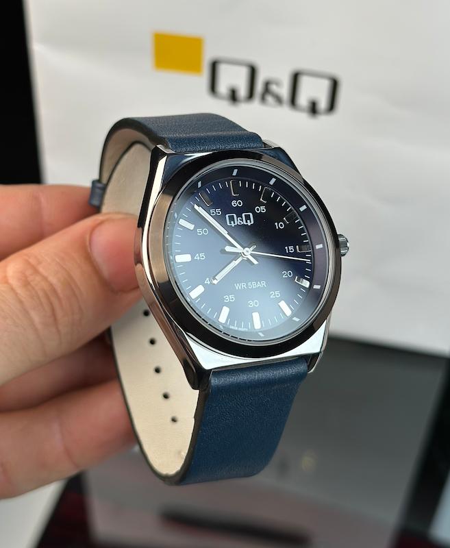 ساعت مچی مردانه کیو اند کیو Q80B-002PY