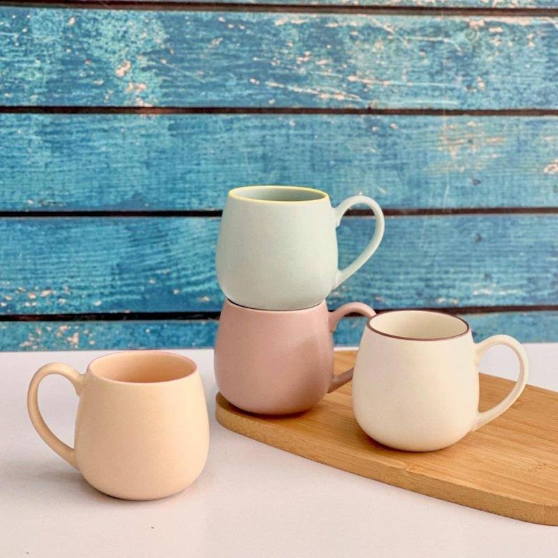 ماگ رنگي دسته بيضي ٣٧٠ميل        