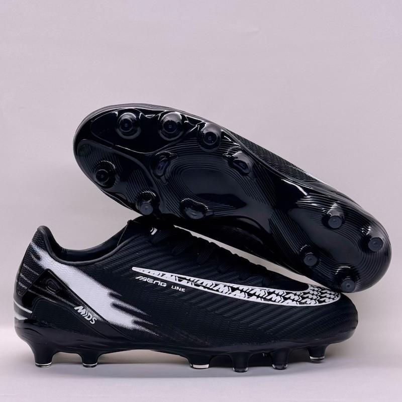 كفش فوتبال چمنى نيم ساق پسرانه مارک مينگ سایز ۳۶۴۱ تعداد  ۱۲جفتی 