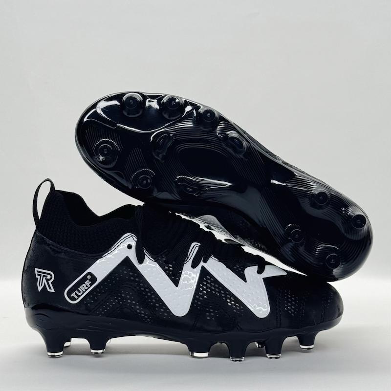 کفش فوتبال چمنی نیم ساق پسرانه مارک تورف  سایز ۳۴۳۹ تعداد 12جفتی