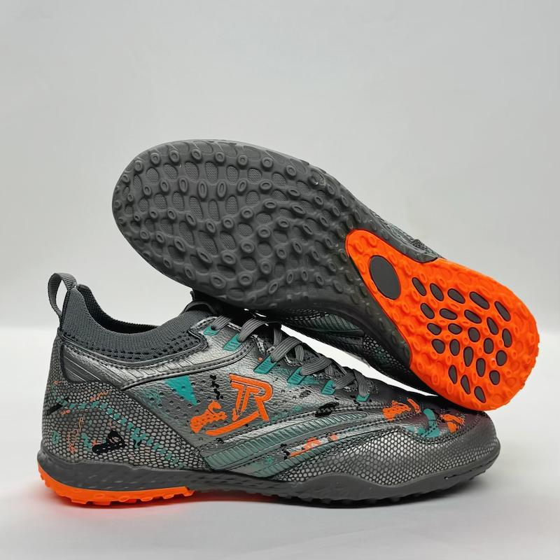 کفش فوتبال چمن مصنوعی ساقدار پسرانه مارک تورف سایز ۳۴۳۹ تعداد 12جفتی