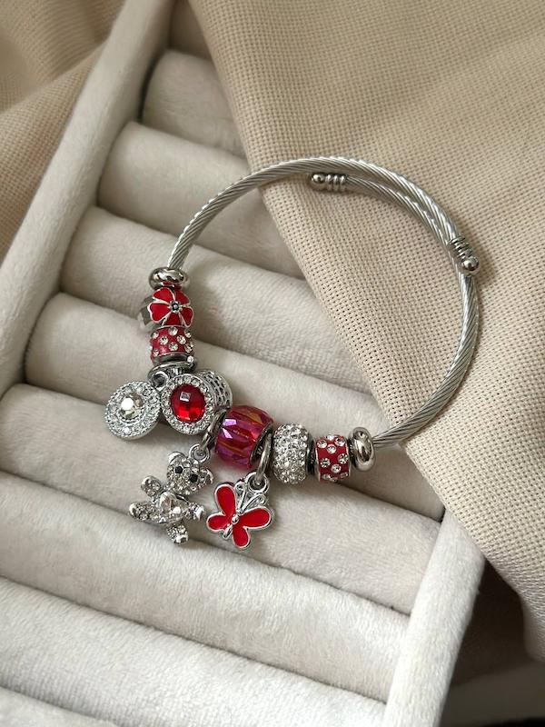 بنگل پاندورا