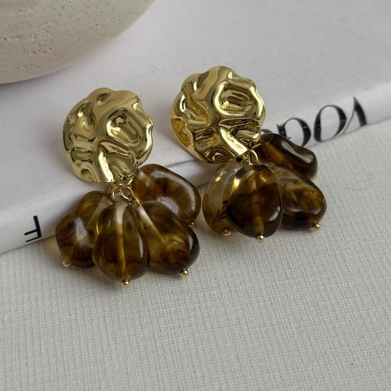 گوشواره اویز خوشه ای قهوه ای طلایی