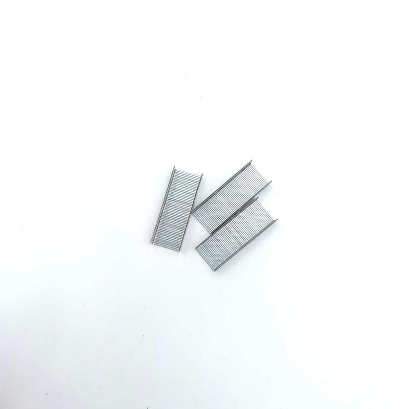 سوزن منگنه کورس kores سایز 10 سفید 