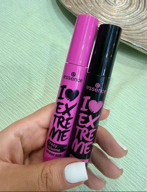 ریمل صورتی Essence I ♥ Extreme Crazy Volum