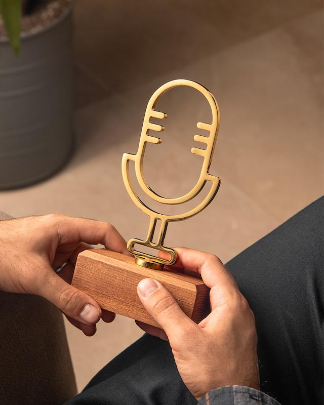 تندیس میکروفون کد2