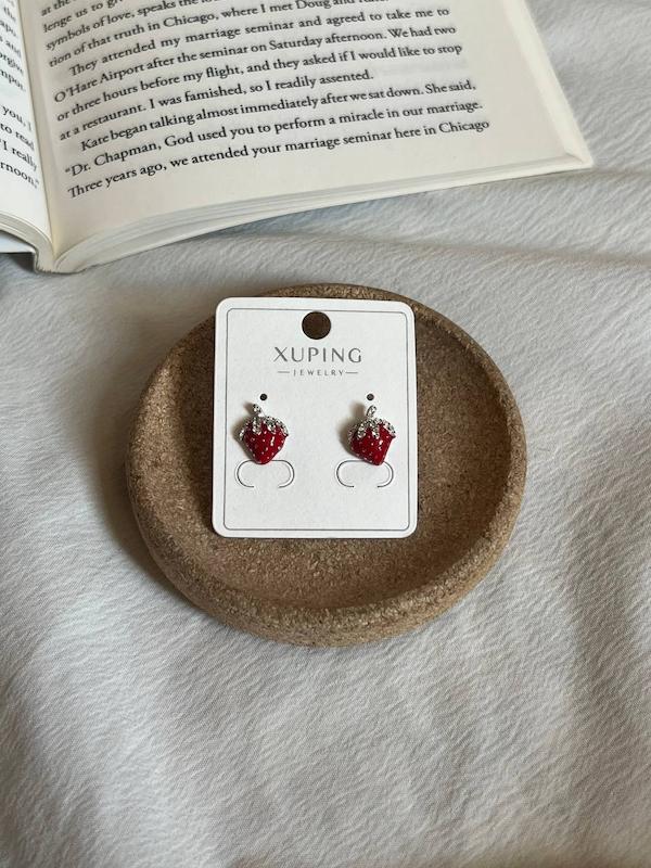 گوشواره توت فرنگی ژوپینگ | اکسسوری فانتزی و ظریف