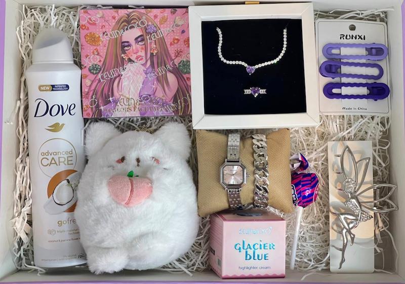 باکس هدیه ولنتاین زنانه تم بنفش 