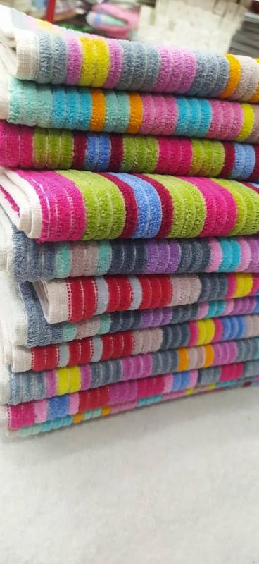 حوله دست و صورت مخمل اعلا سایز متوسط