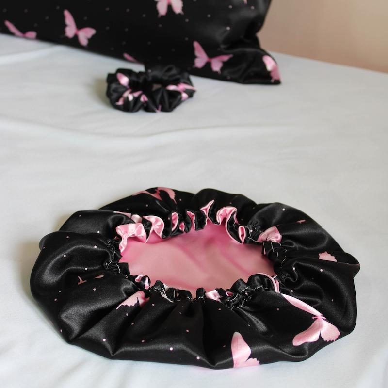 کلاه خواب طرح پروانه زمینه مشکی 