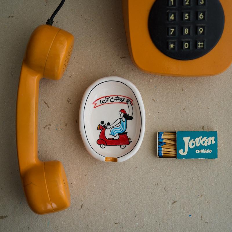 زیرسیگاری روشن کن